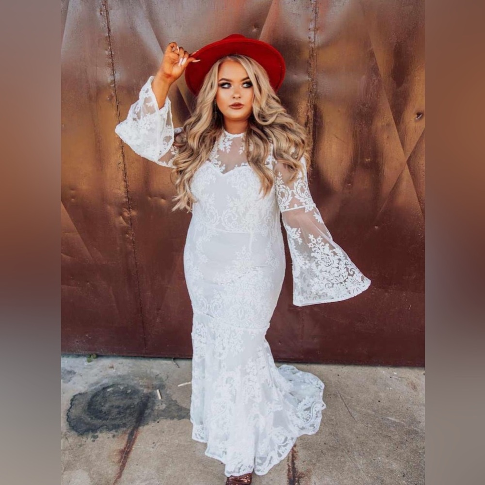 white wedding dress with long sleeves bell sleeve lace wedding dress trumpet